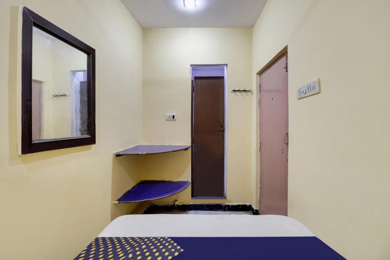 Spot On Hotel Sai Ashirwad Residency Haïdarabad Extérieur photo